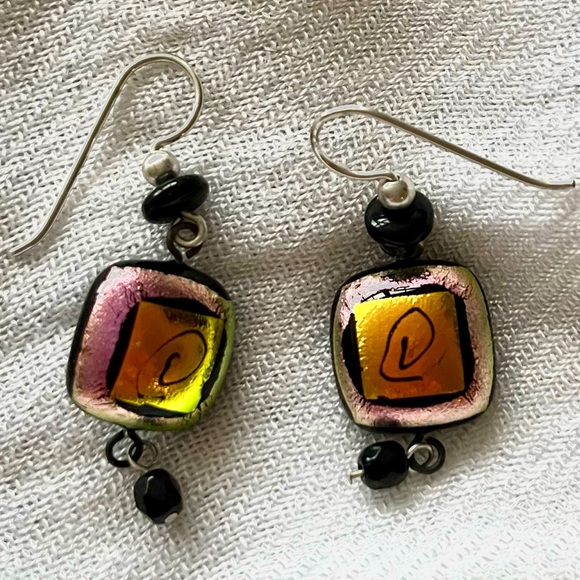 Jewelry - Multicolored box design dangle earring with swirl etch inside